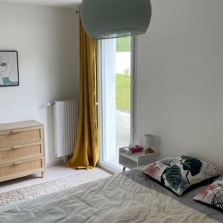 Apartamento Spacious Family Nest With Terrace In