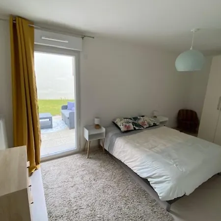 Spacious Family Nest With Terrace In Pornichet